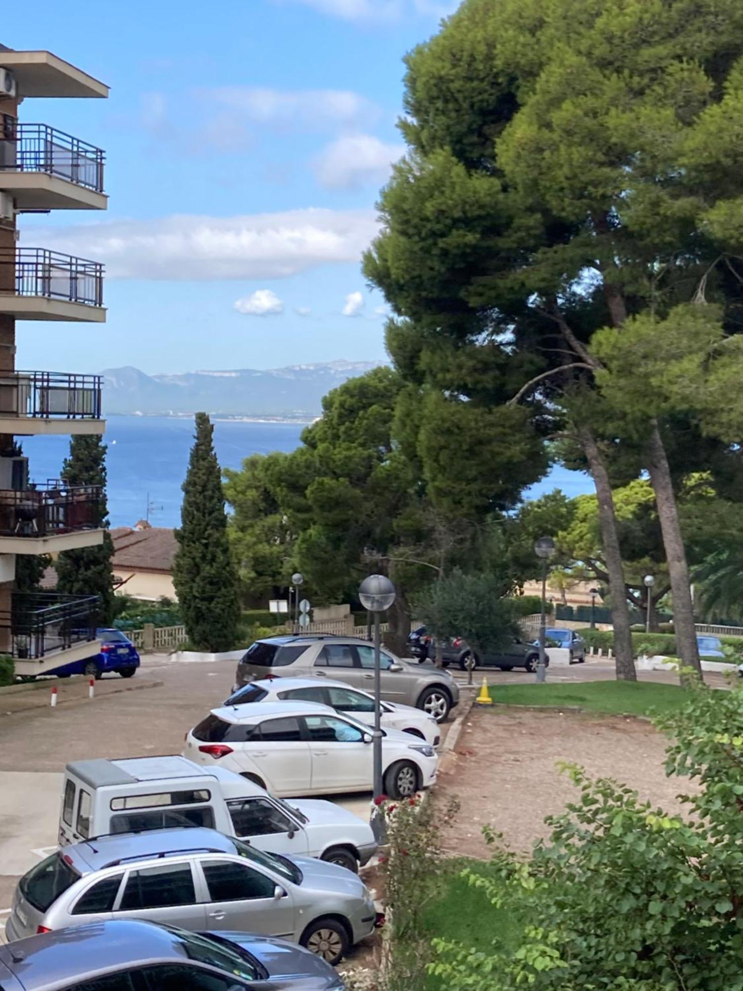 Appartement Vue Mer Avec Piscine Et Wifi Salou Buitenkant foto