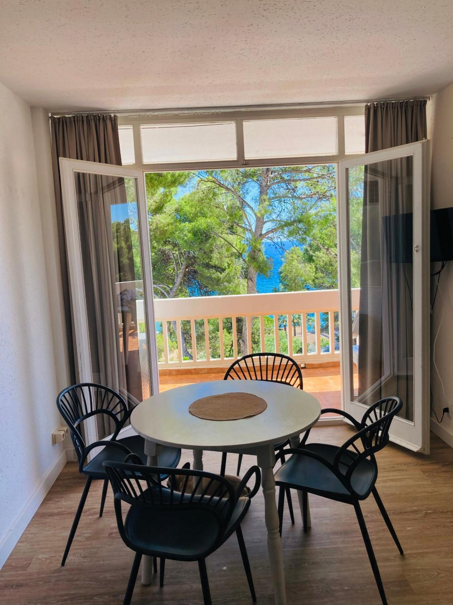 Appartement Vue Mer Avec Piscine Et Wifi Salou Buitenkant foto